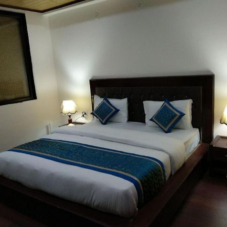 The Grand Yasmin Ladakh Hotel Лех Екстериор снимка