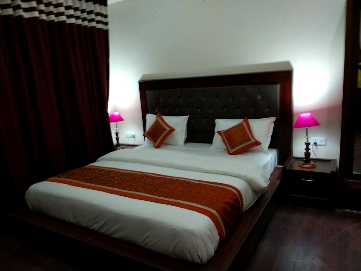The Grand Yasmin Ladakh Hotel Лех Екстериор снимка