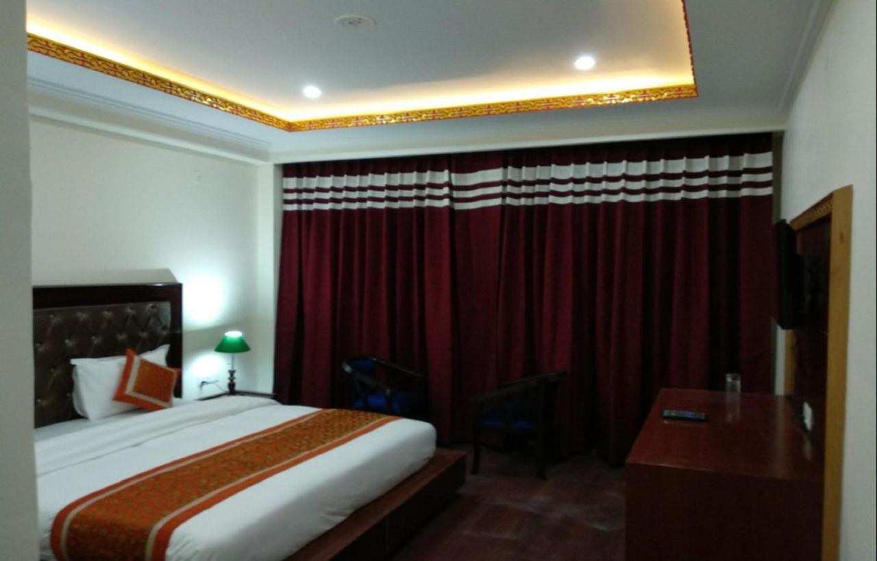 The Grand Yasmin Ladakh Hotel Лех Екстериор снимка