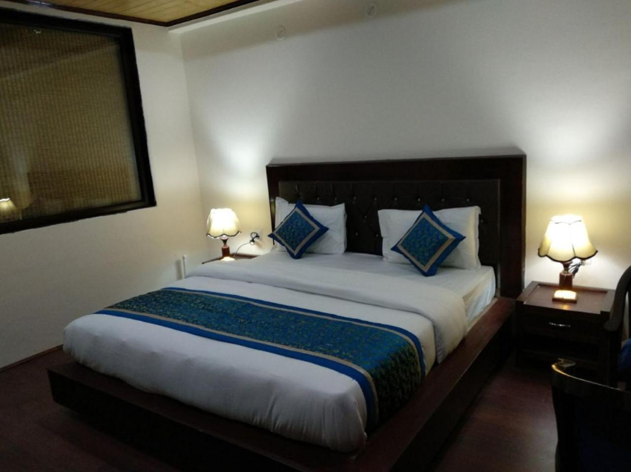 The Grand Yasmin Ladakh Hotel Лех Екстериор снимка
